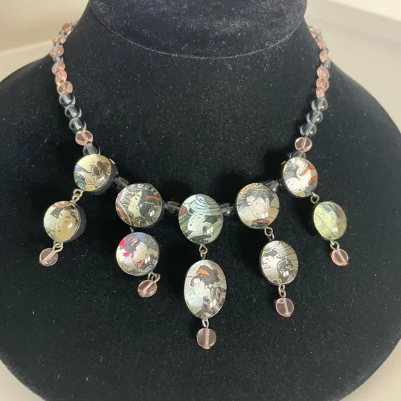 Geisha art bubble necklace - Picture 2 of 6